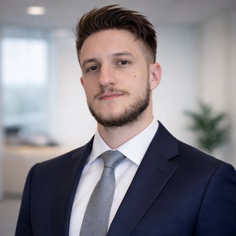 Klajdi Rrezhda headshot